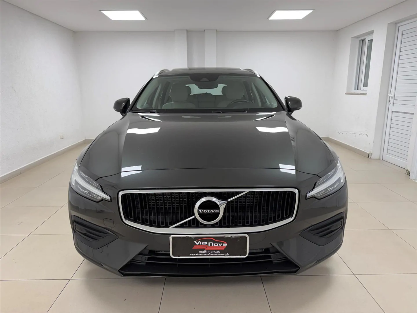 Volvo V60 T-5 MOMENTUM 2.0  5p T-5 2.0 2019